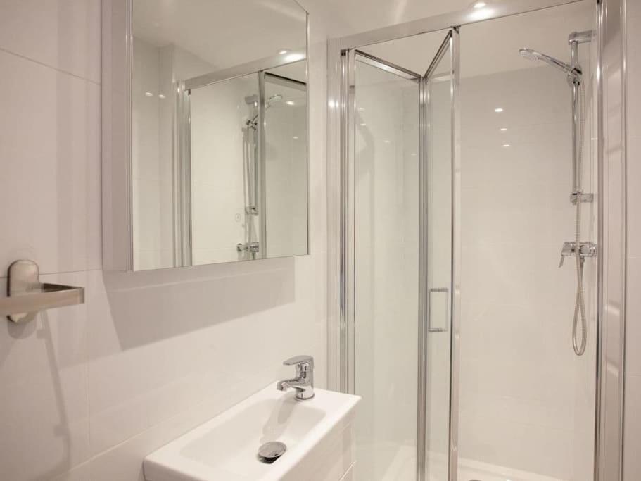 1 Perfectly Located Stylish, Comfortable Apartment Сідмут Екстер'єр фото